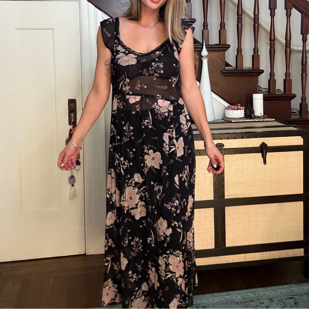 Kimchi Blue Black and Pink Floral Dress